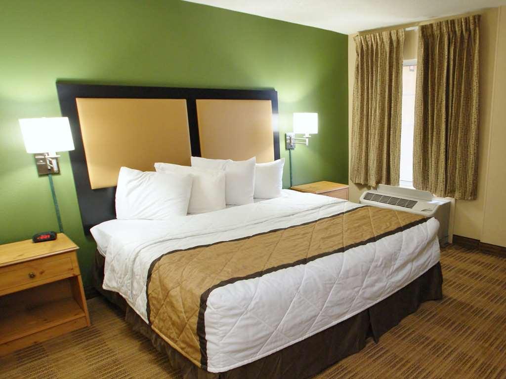 Extended Stay America Suites - Louisville - Alliant Avenue Room photo