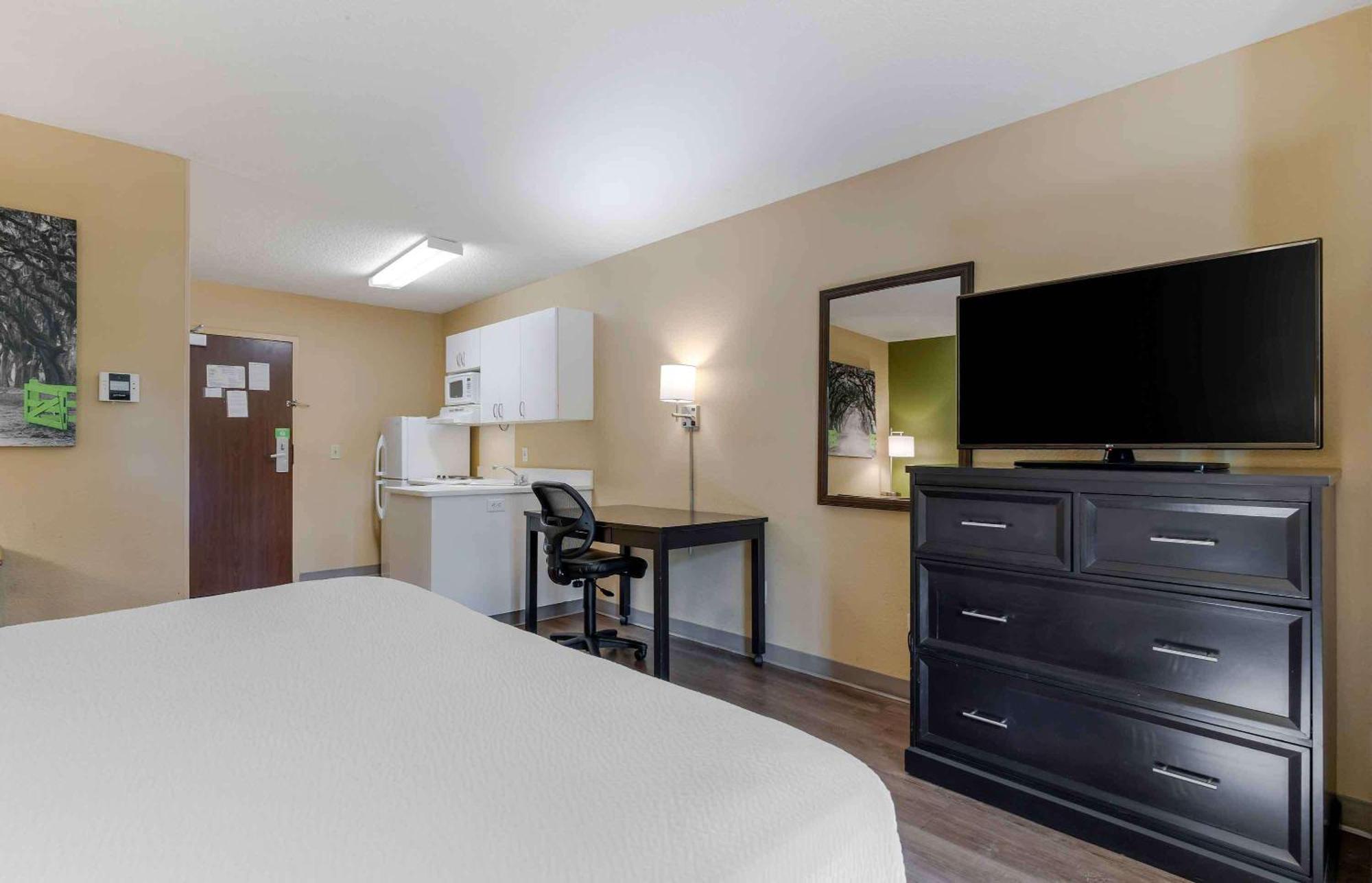 Extended Stay America Suites - Louisville - Alliant Avenue Exterior photo
