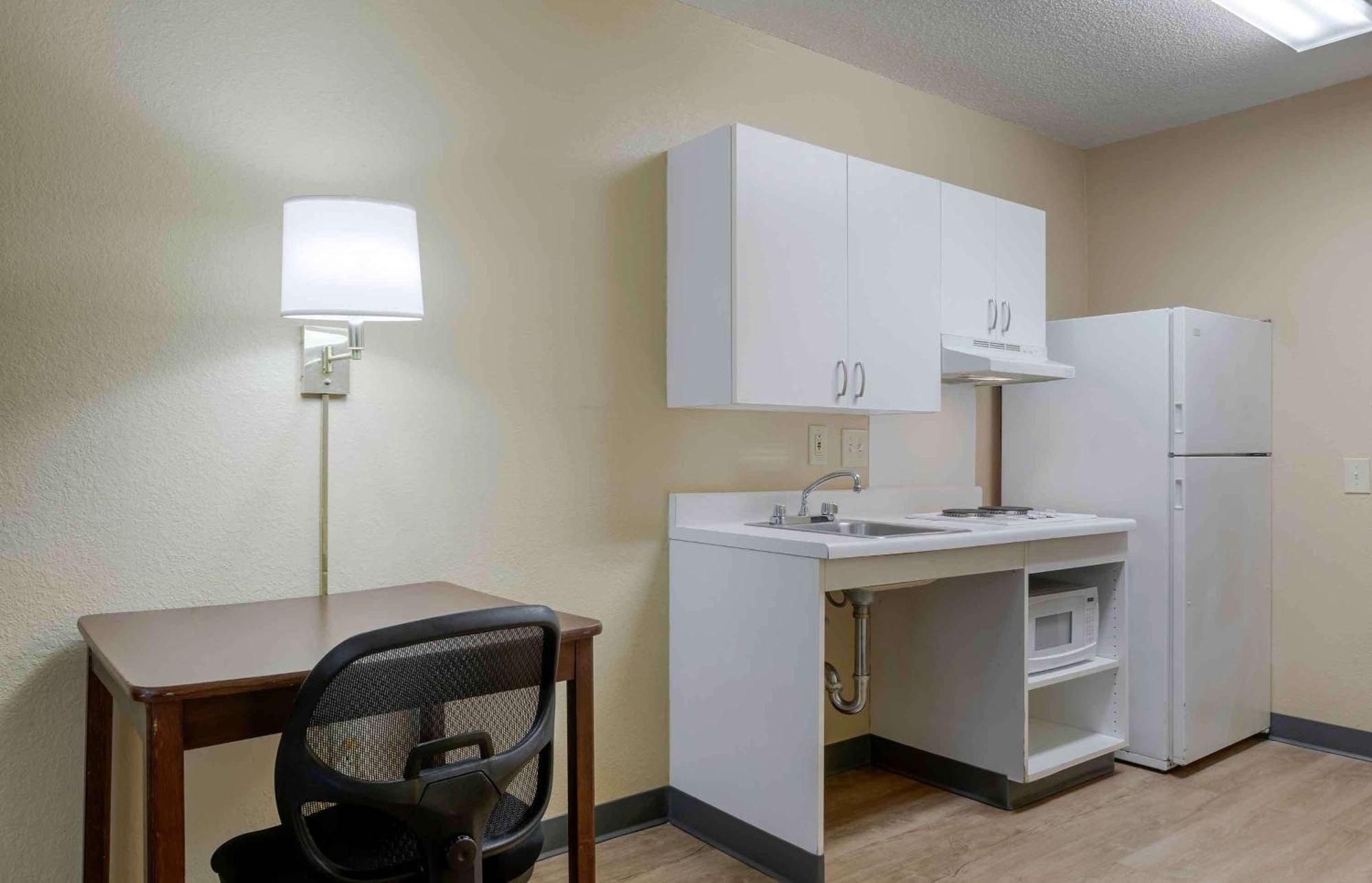 Extended Stay America Suites - Louisville - Alliant Avenue Exterior photo