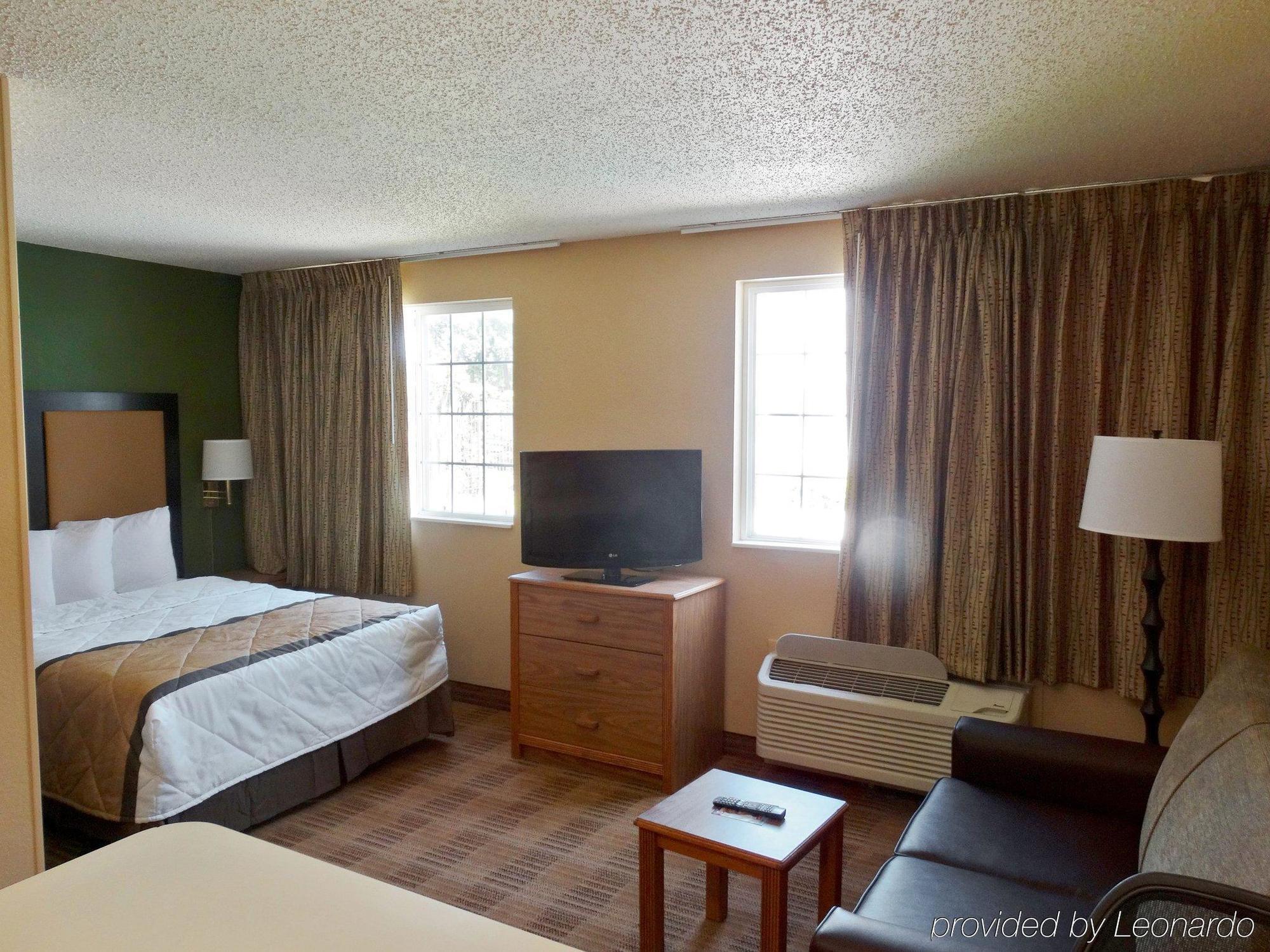Extended Stay America Suites - Louisville - Alliant Avenue Exterior photo