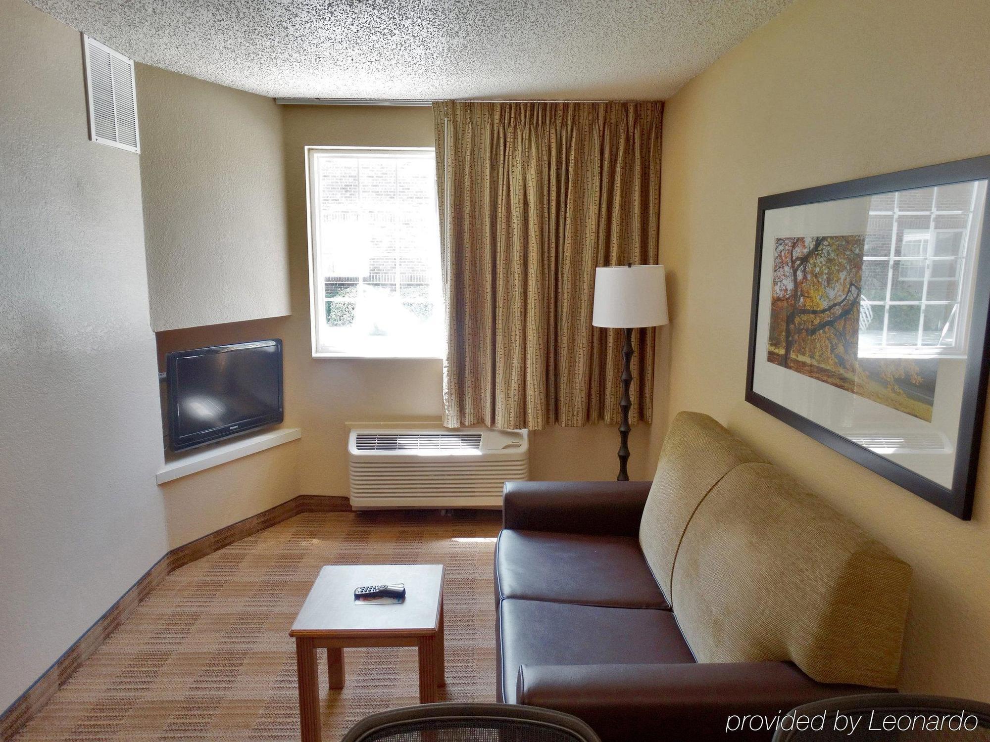 Extended Stay America Suites - Louisville - Alliant Avenue Exterior photo